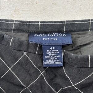 VINTAGE Ann Taylor Midi Skirt